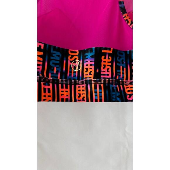 Zumba Wear Neon Pink Mesh Sports Bra and/or Crop Top Graphic Print Size M - Picture 9 of 16